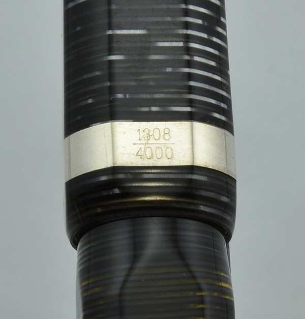 Visconti Wall Street Limited Edition Fountain Pen - Grey Celluloid